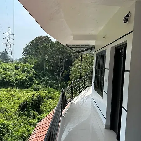 Kosher Livings Kalpetta Exterior photo