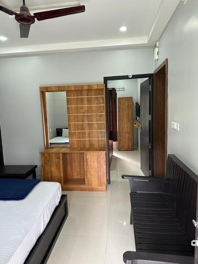 Kosher Livings Homestay *