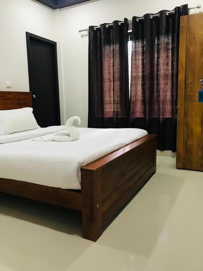 Kosher Livings Homestay Kalpetta